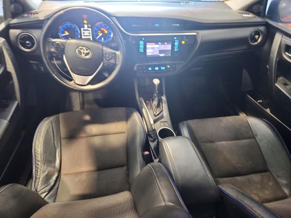 2017 TOYOTA COROLLA