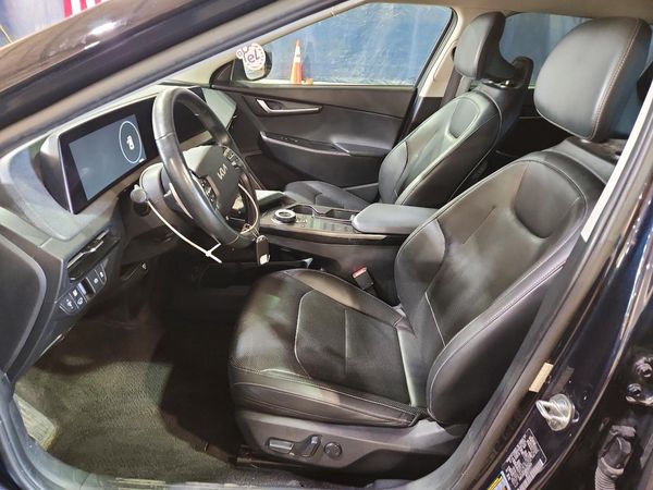 2023 KIA EV6 Light, Wind