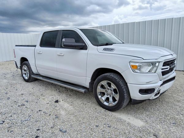 2019 RAM 1500 Big Horn/Lonestar — Passenger 3/4