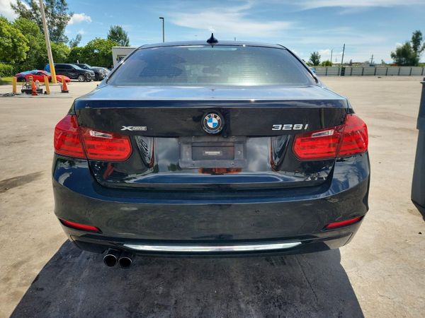 2015 BMW 328