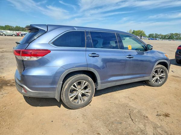 2019 TOYOTA HIGHLANDER LE/LE Plus