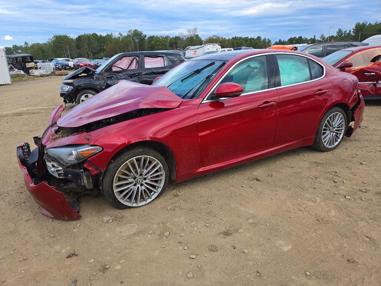 2017 ALFA ROMEO GIULIA TI AWD — Front 3/4