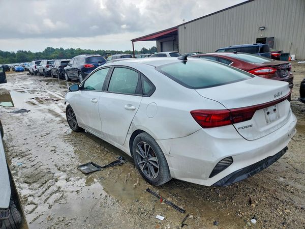 2022 KIA FORTE