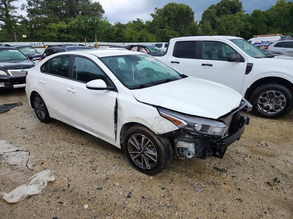 2022 KIA FORTE