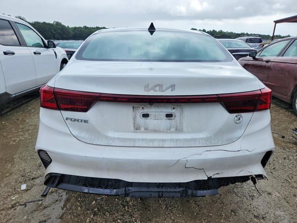 2022 KIA FORTE