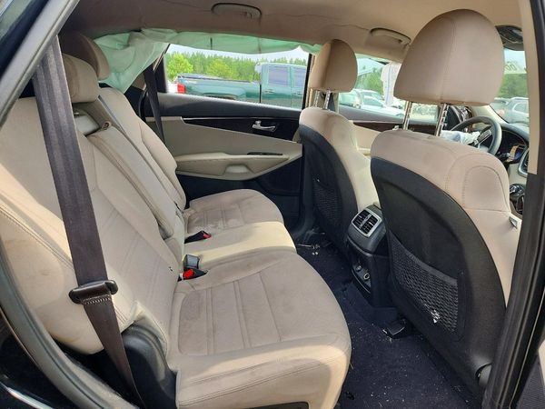 2020 KIA SORENTO L, LX, S