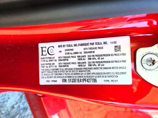 2023 TESLA MODEL 3 — VINS