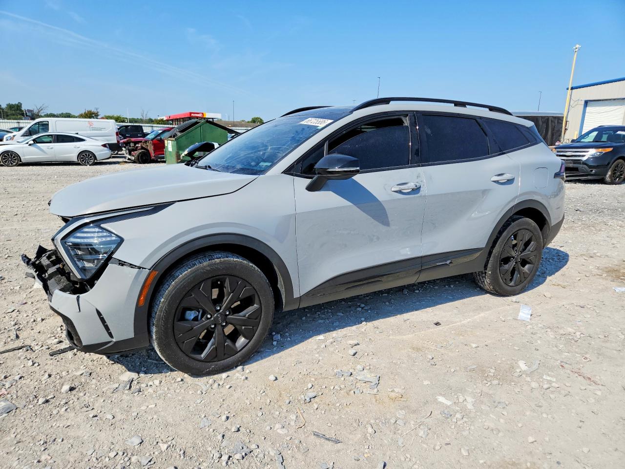 2025 KIA SPORTAGE X-LINE — Front 3/4