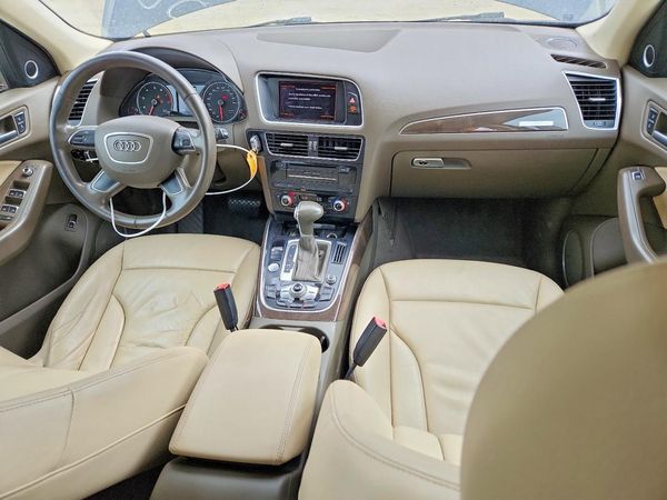 2014 AUDI Q5 Premium Plus — CKPT