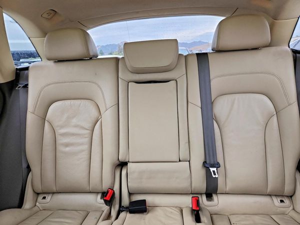 2014 AUDI Q5 Premium Plus — SUVN