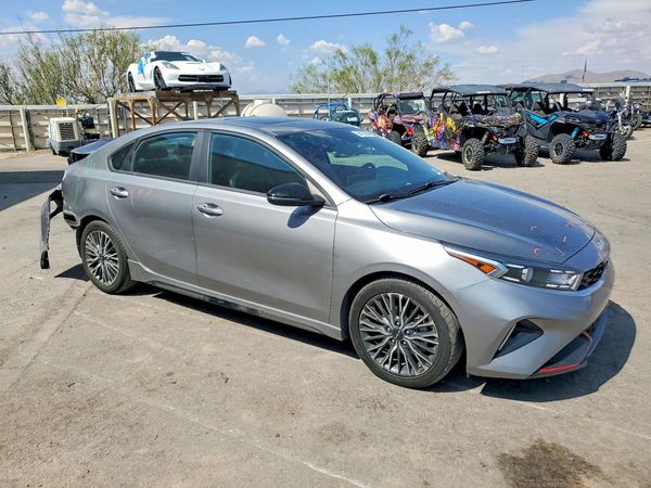 2024 KIA FORTE GT Line
