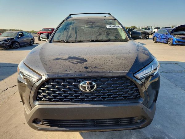 2024 TOYOTA COROLLA CROSS