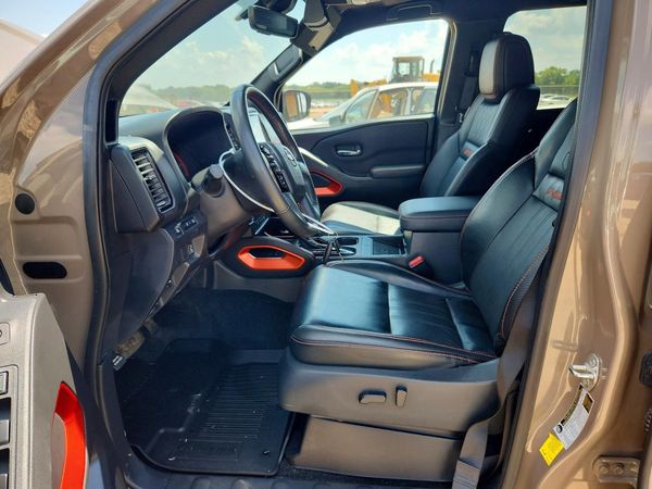 2023 NISSAN FRONTIER Crew Cab