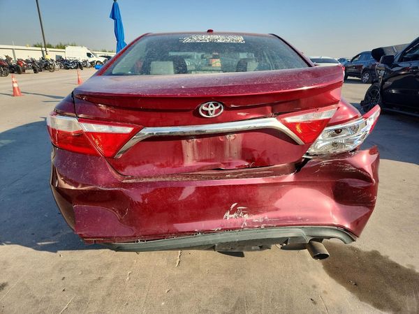 2015 TOYOTA CAMRY