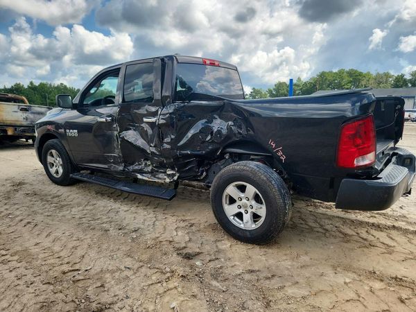 2017 RAM 1500 ST QUAD CAB 4X2