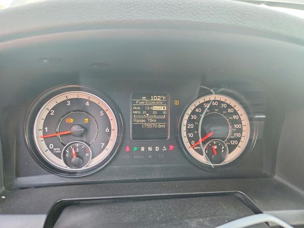 2017 RAM 1500 ST QUAD CAB 4X2