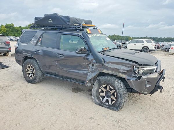 2018 TOYOTA 4RUNNER