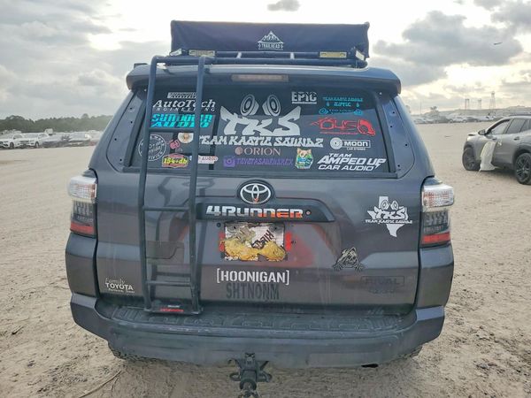 2018 TOYOTA 4RUNNER