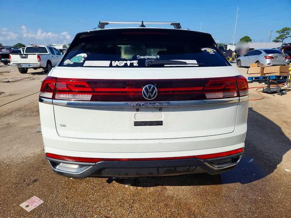 2024 VOLKSWAGEN ATLAS CROSS SPORT