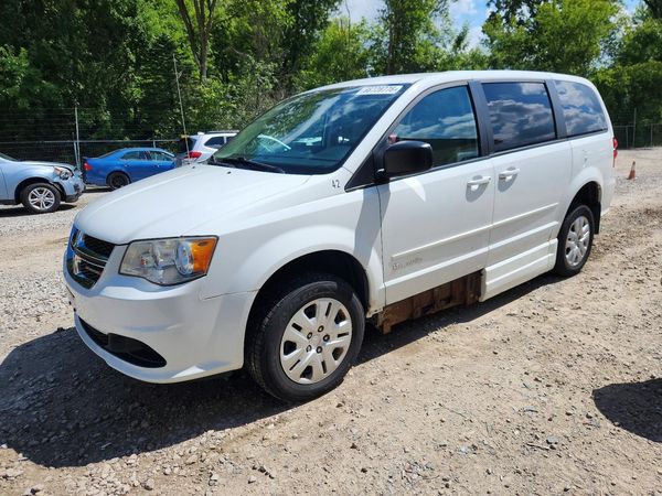 2014 DODGE GRAND CARAVAN SE