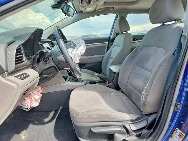 2020 HYUNDAI ELANTRA — DENT