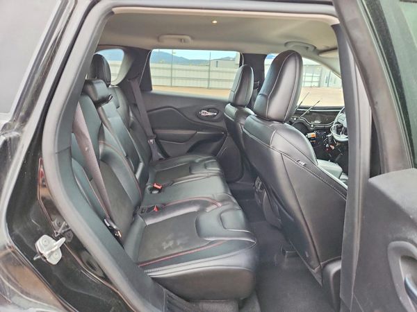 2022 JEEP CHEROKEE