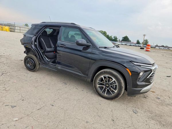 2024 CHEVROLET TRAILBLAZE LT — Passenger 3/4