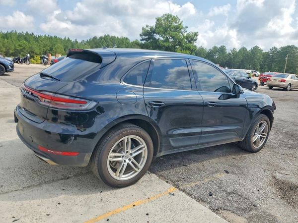 2021 PORSCHE MACAN Base
