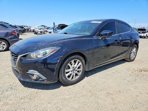 2016 MAZDA 3 SE
