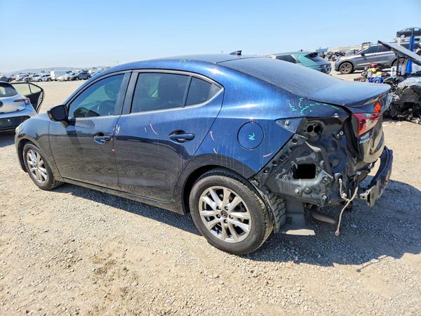 2016 MAZDA 3 SE