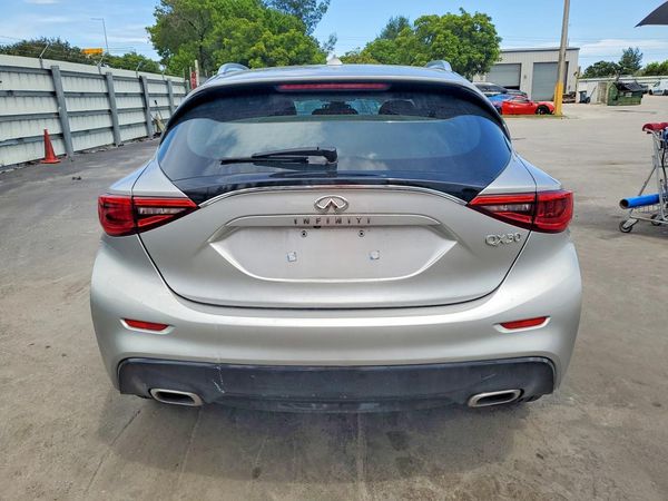 2018 INFINITI QX30
