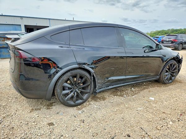 2017 TESLA MODEL X