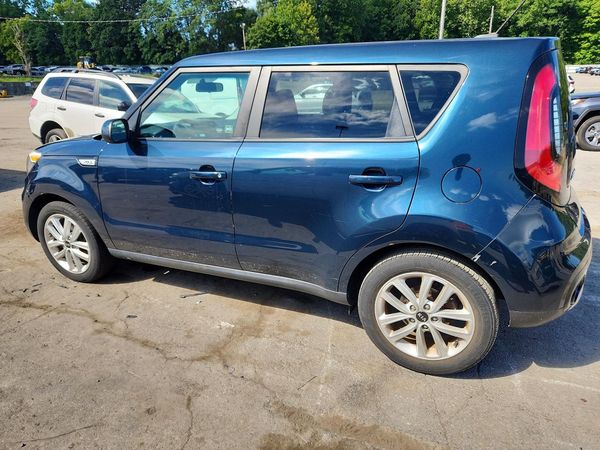 2018 KIA SOUL