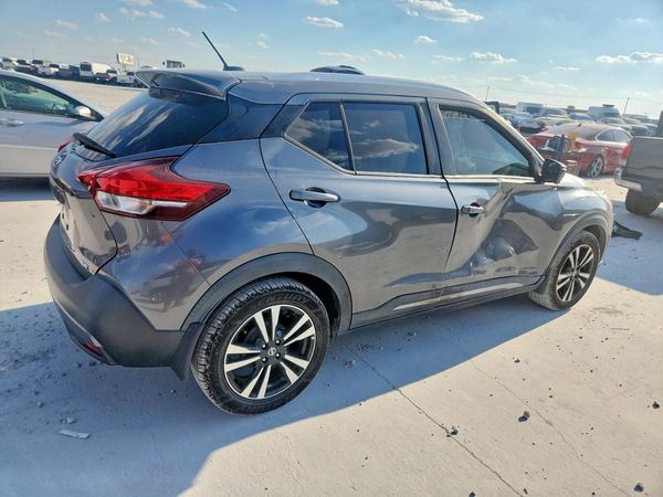2019 NISSAN KICKS