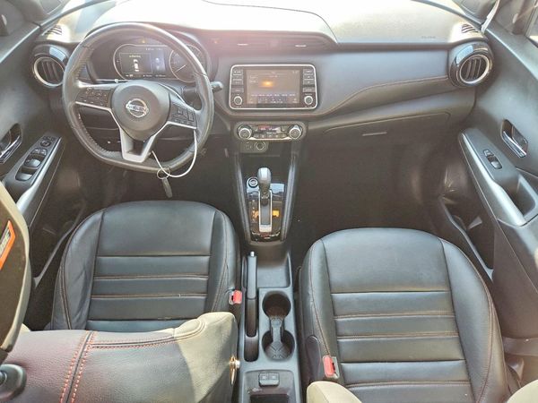 2019 NISSAN KICKS