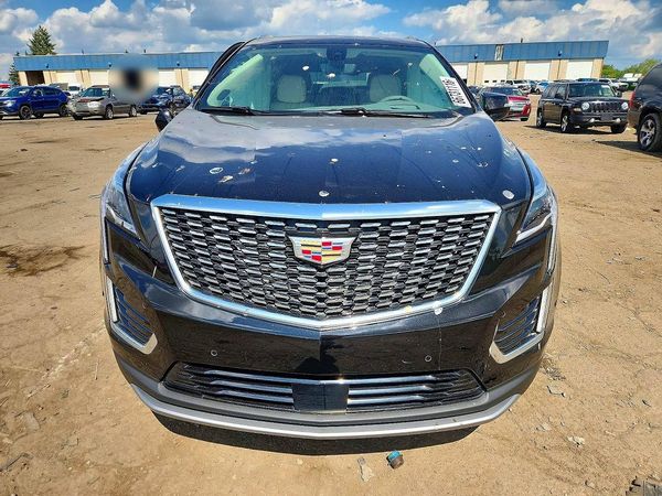 2026 CADILLAC XT5