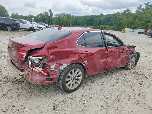 2019 TOYOTA CAMRY