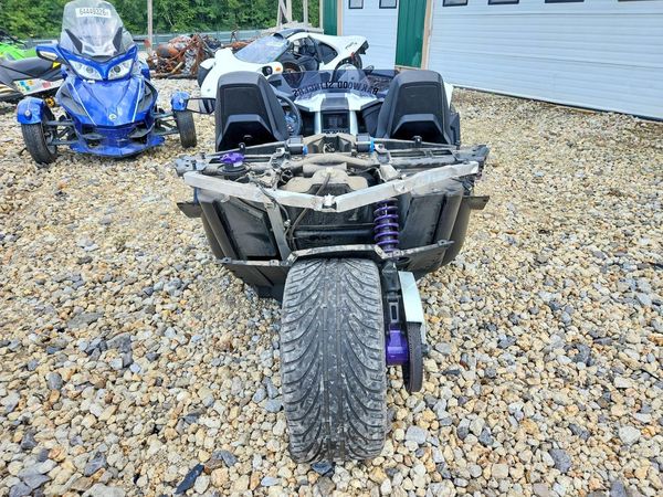2024 POLARIS SLINGSHOT Manual — DIRR