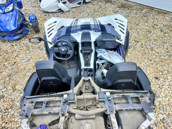 2024 POLARIS SLINGSHOT Manual — ARTF