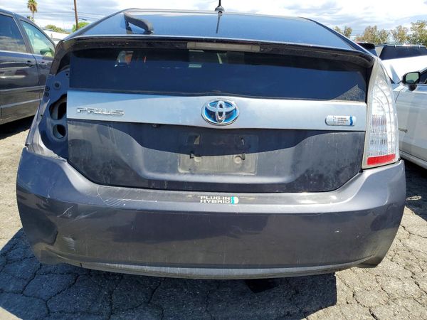 2014 TOYOTA PRIUS — DIRR