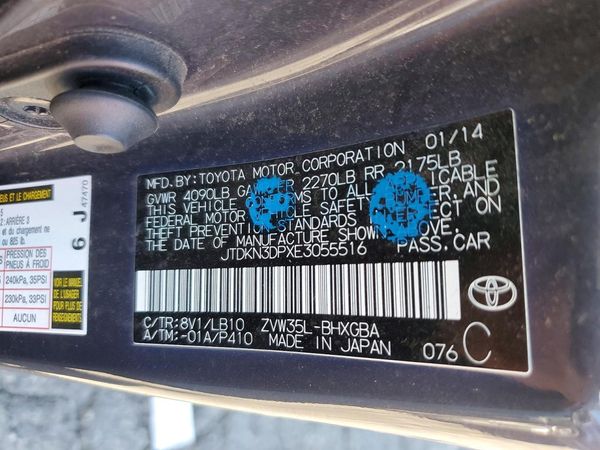 2014 TOYOTA PRIUS — VINS