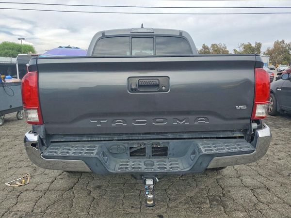 2016 TOYOTA TACOMA