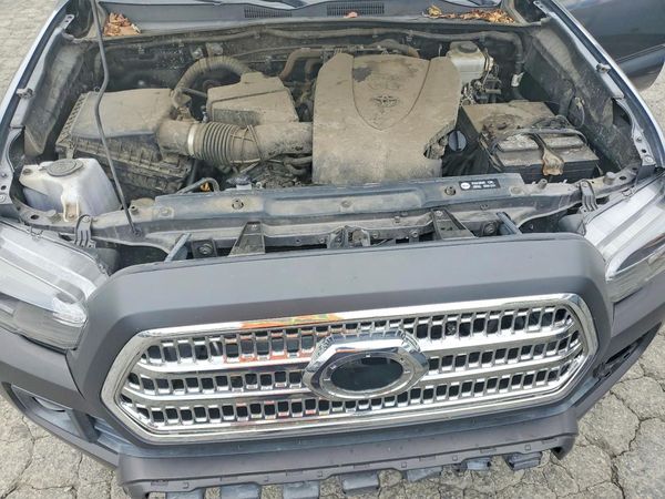 2016 TOYOTA TACOMA