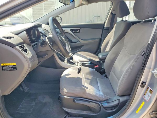2016 HYUNDAI ELANTRA