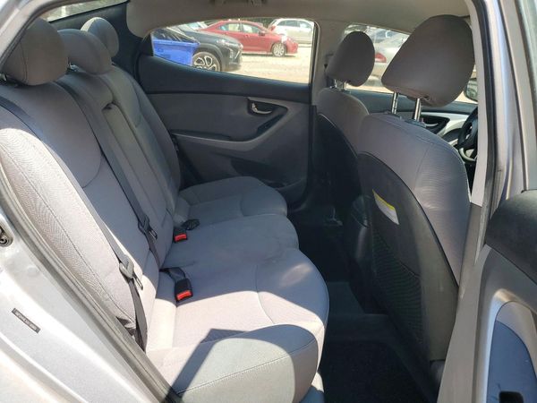 2016 HYUNDAI ELANTRA