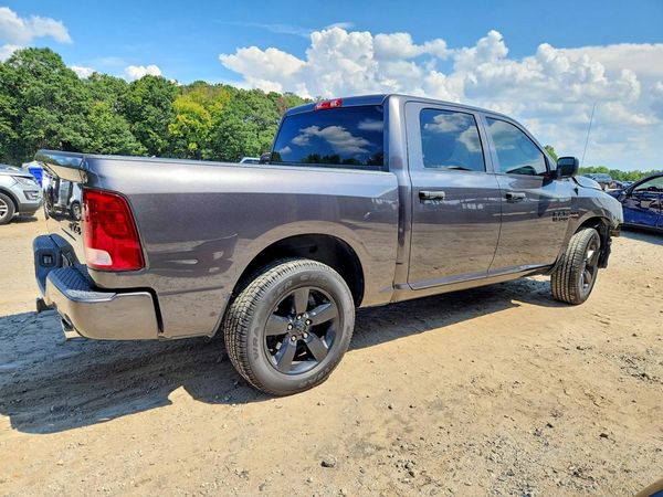 2017 RAM 1500 ST