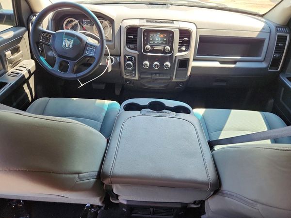 2017 RAM 1500 ST