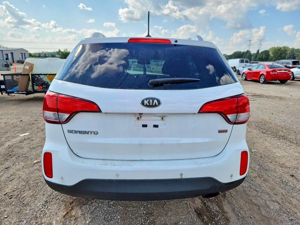 2014 KIA SORENTO Base/ LX