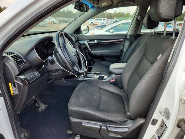 2014 KIA SORENTO Base/ LX