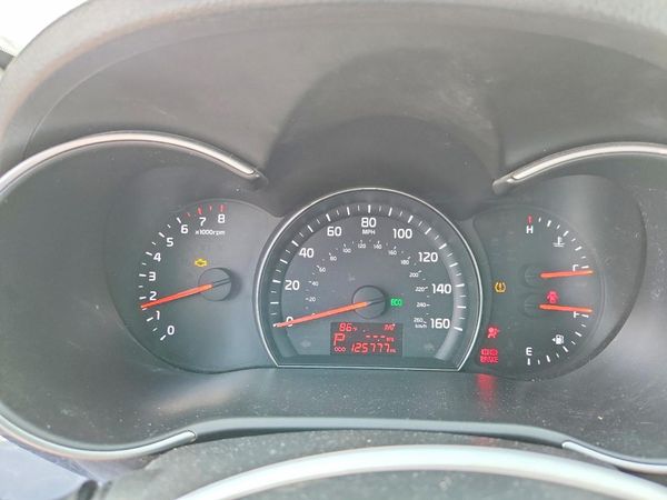 2014 KIA SORENTO Base/ LX